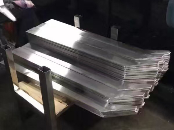 护栏建设