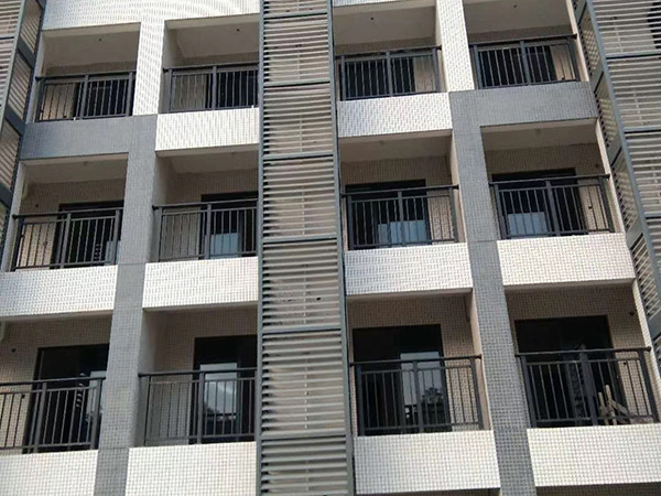 锌钢阳台护栏